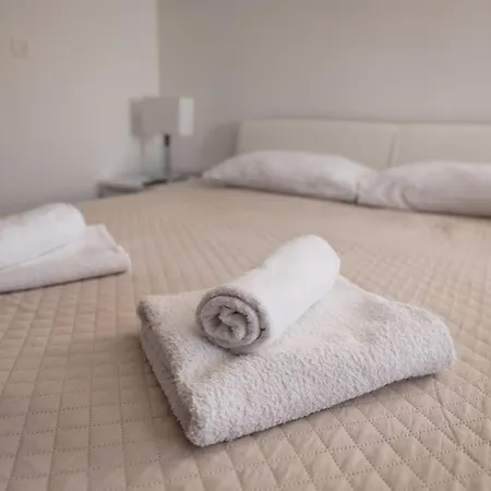 Appartement Apartmentszelic *