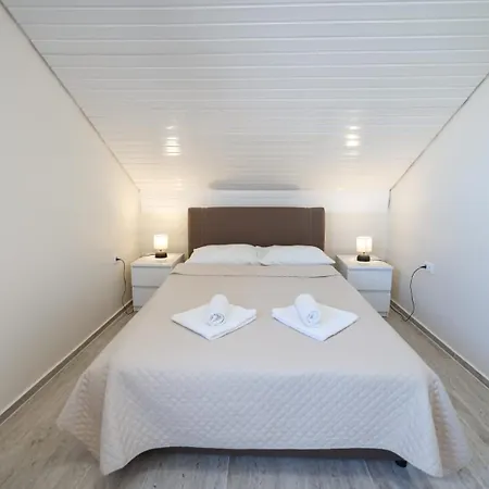 Apartmentszelic 아파트 자다르