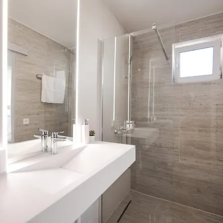 Apartmentszelic Lejlighed