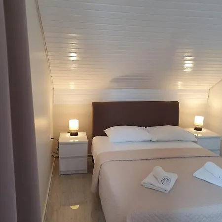 Lejlighed Apartmentszelic *