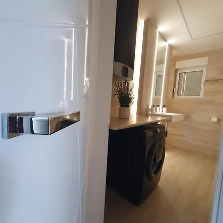 Apartmentszelic Lejlighed