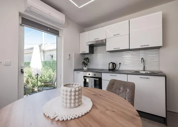 Apartmentszelic Zára