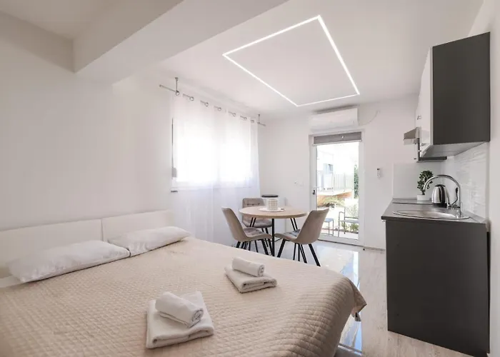 Apartmentszelic * Zára